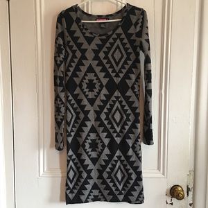 SAY WHAT? Tribal pattern tunic